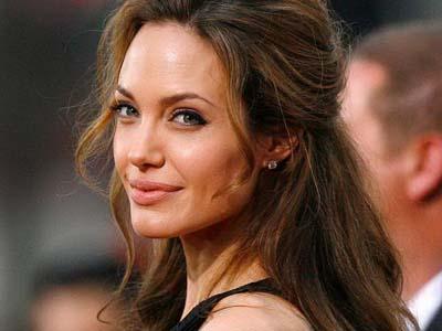 Tragis, Ini Dia Cuplikan Film 'Unbroken' Buatan Angelina Jolie!